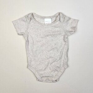 Hanna Andersson Baby Lightweight Soft Short Sleeve Bodysuit 0-3 months